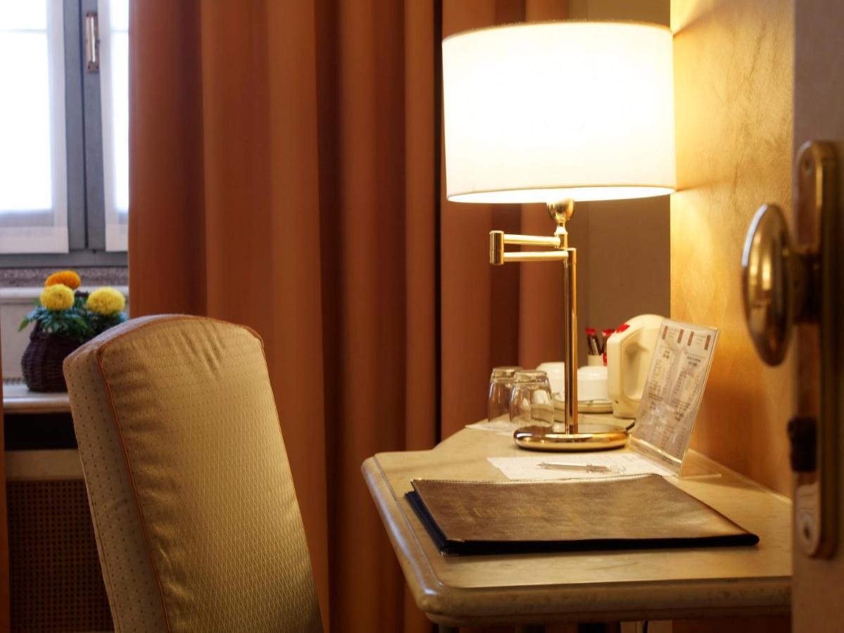 Hotel Parco Borromeo - Monza Brianza Чезано Мадерно Екстериор снимка