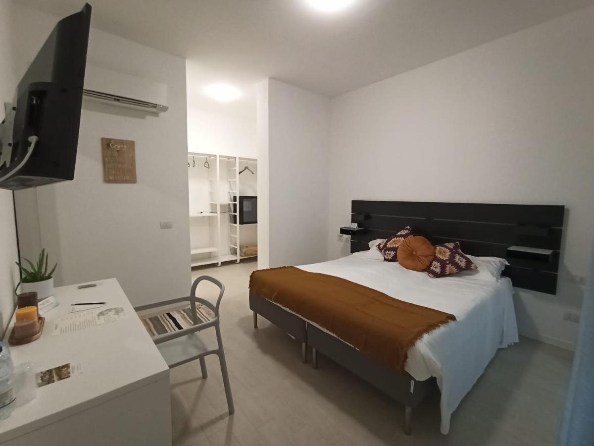 Hotel Parco Borromeo - Monza Brianza Чезано Мадерно Екстериор снимка