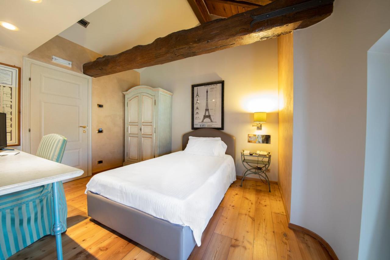 Hotel Parco Borromeo - Monza Brianza Чезано Мадерно Екстериор снимка